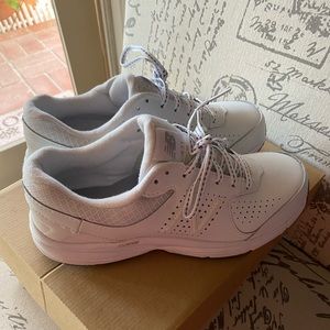 New Balance sneakers brand new